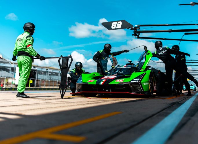 LAMBORGHINI IRON LYNX POWERS TO JAPANESE CHALLENGE AT FUJI SPEEDWAY